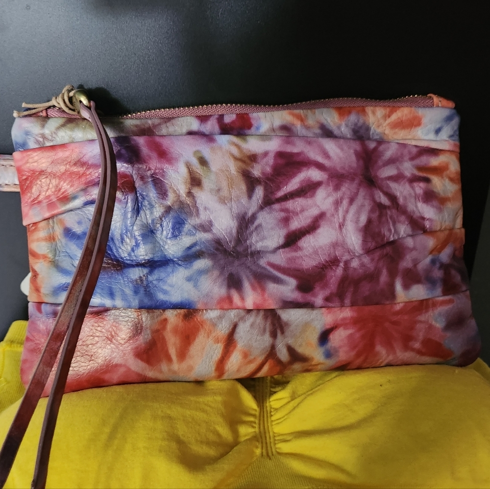 HOBO Waver Tie Dye wristlet NWT